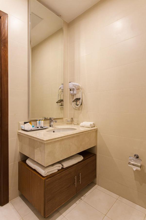 Sarwat Park Hotel Riyadh - Diplomatic Quarter Екстериор снимка