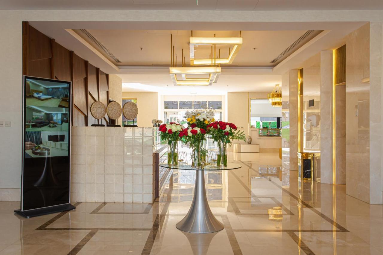 Sarwat Park Hotel Riyadh - Diplomatic Quarter Екстериор снимка