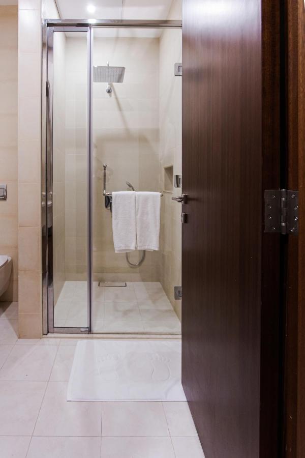 Sarwat Park Hotel Riyadh - Diplomatic Quarter Екстериор снимка